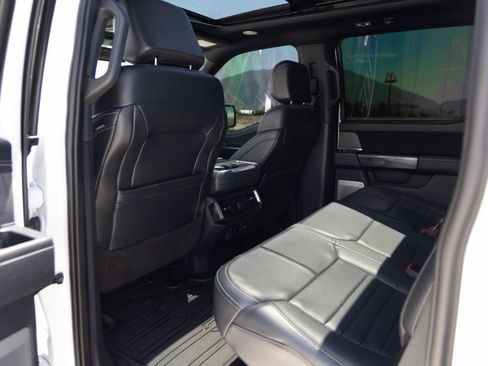 Used 2023 Ford F150 Platinum w/ FX4 Off-Road Package AWD/4WD image 25