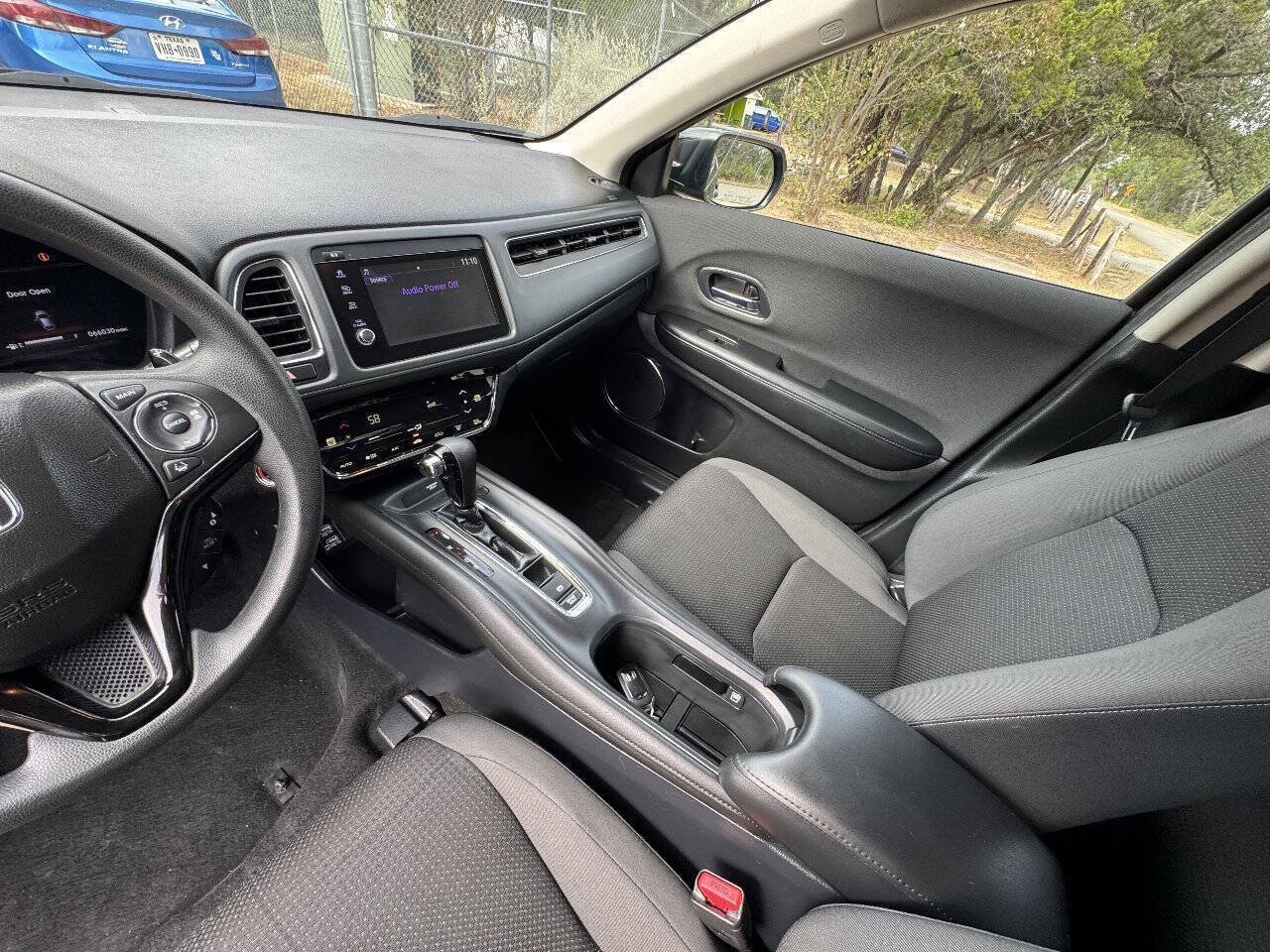 Used 2021 Honda HR-V EX image 42