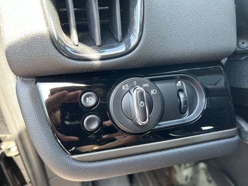 Used 2019 MINI Cooper Countryman S w/ Yin Yang Edition AWD/4WD image 37