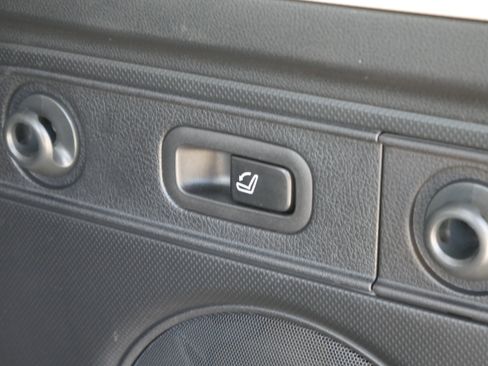 Used 2023 Subaru Forester Touring image 24