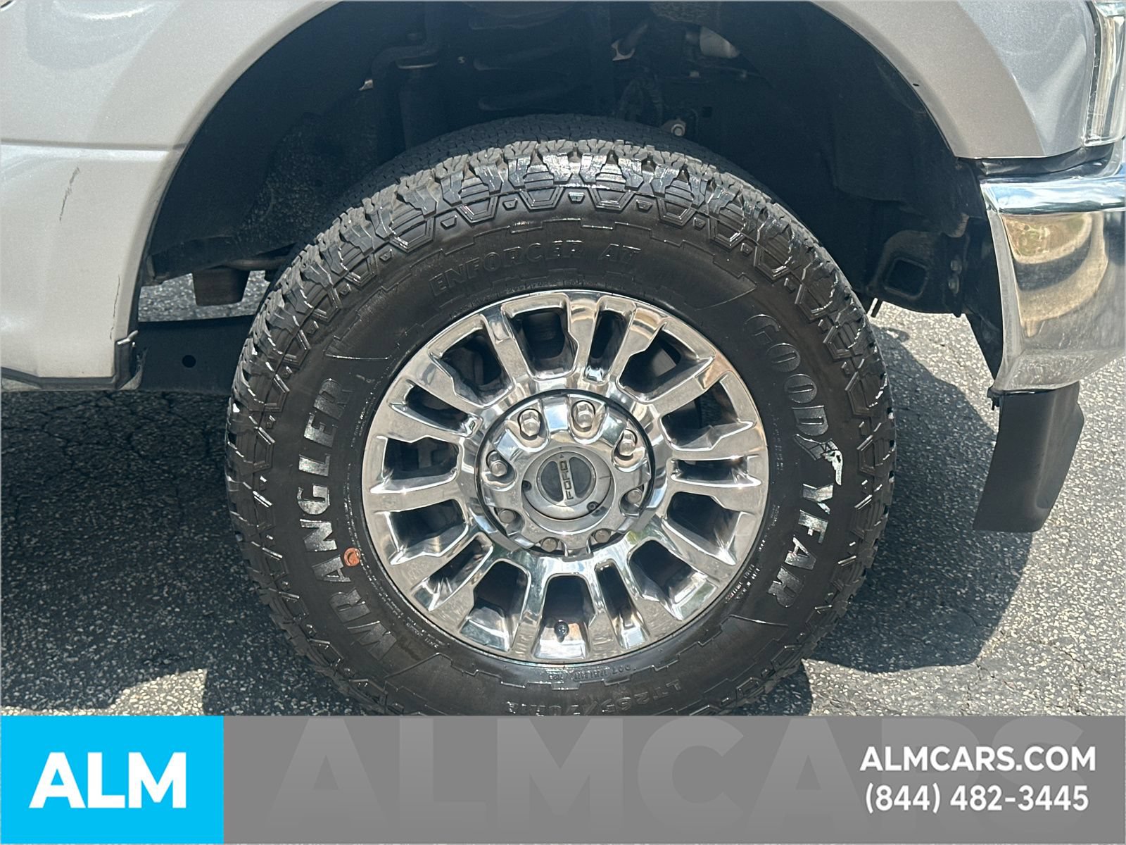 Used 2020 Ford F350 XLT w/ XLT Premium Package AWD/4WD image 14