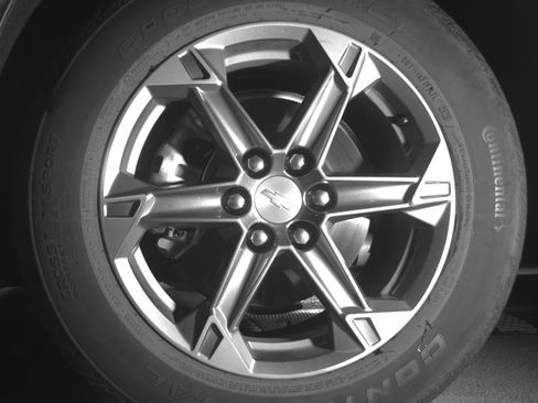 Used 2025 Chevrolet Blazer LT FWD image 12
