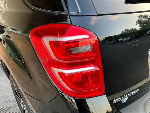 Used 2017 Chevrolet Equinox LT w/ Midnight Edition FWD image 23