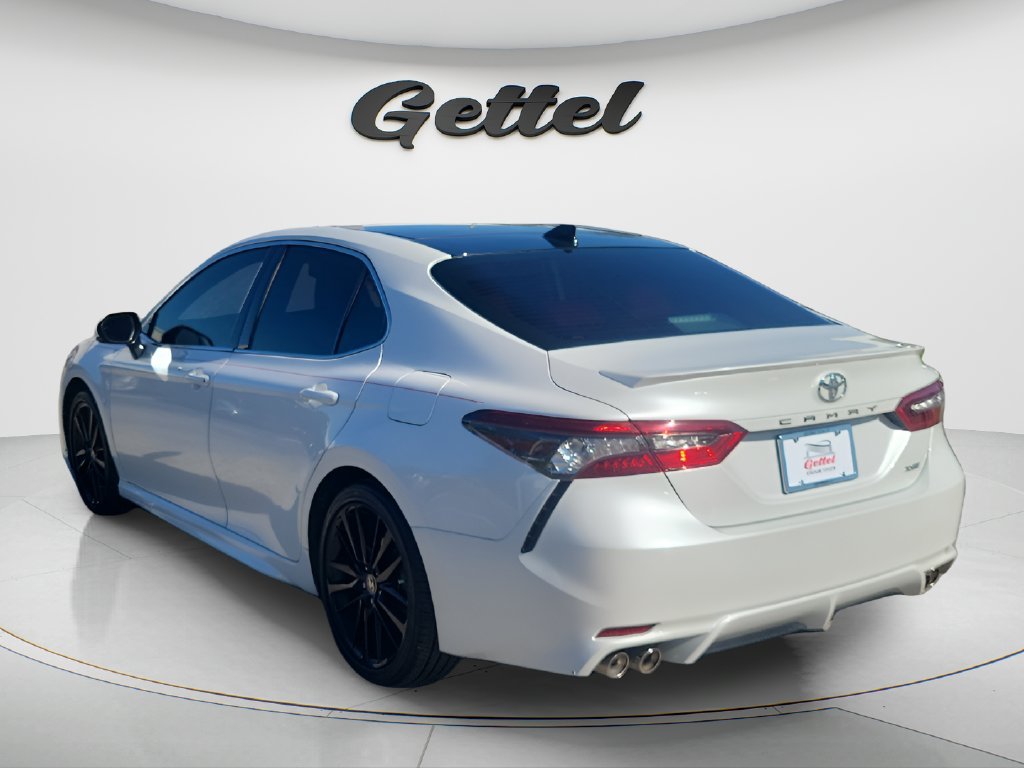 Used 2021 Toyota Camry XSE FWD image 7