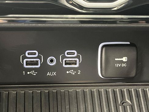 Used 2026 Jeep Grand Cherokee Limited AWD/4WD image 26