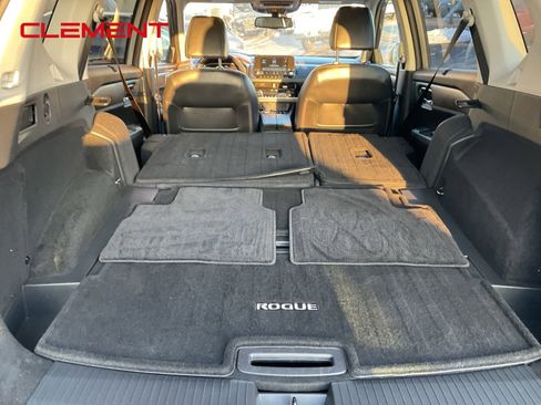 Used 2021 Nissan Rogue Platinum image 33