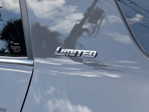 Used 2024 Toyota 4Runner Limited image 14