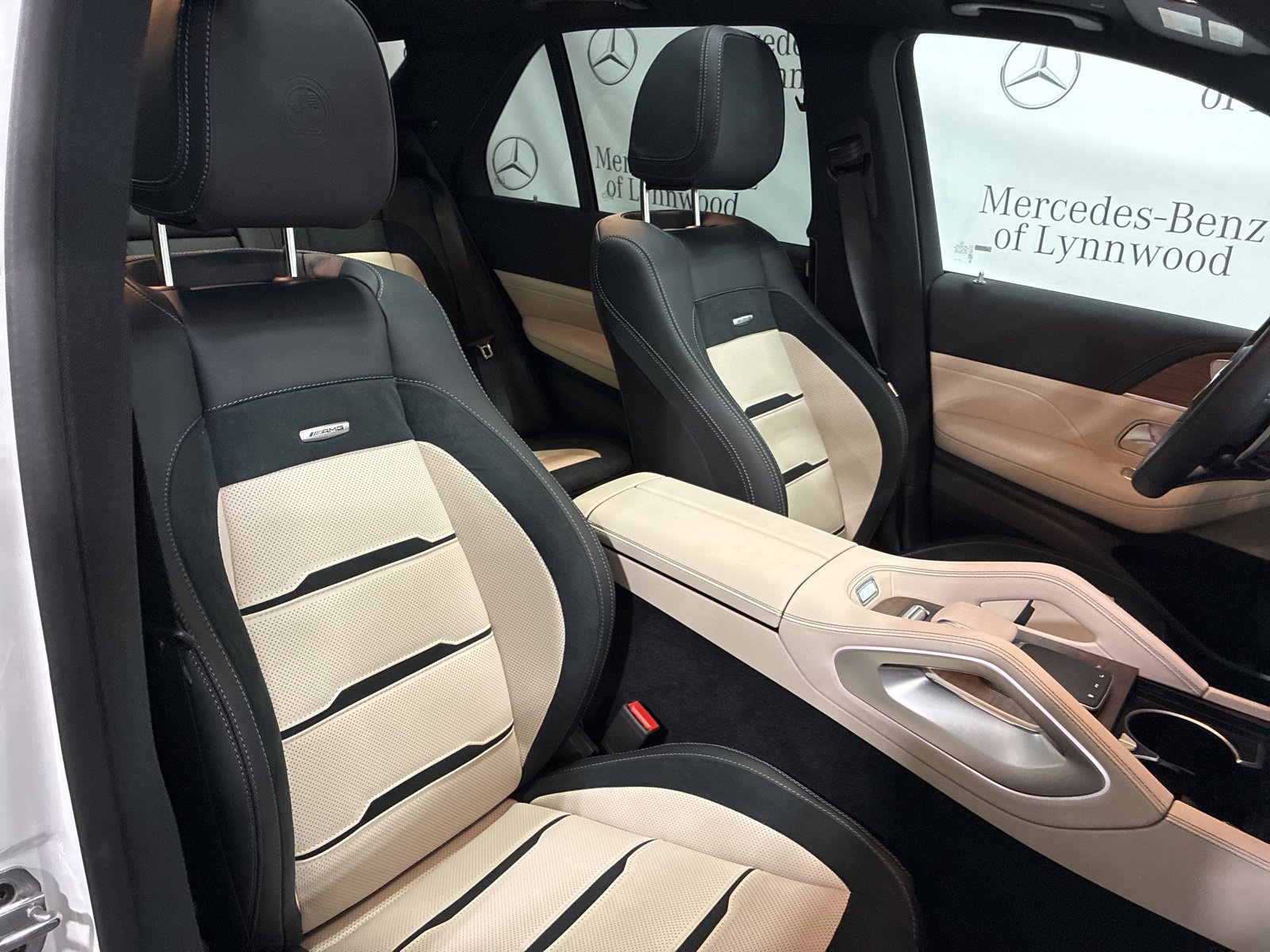 New 2026 Mercedes-Benz GLE 53 AMG 4MATIC image 19
