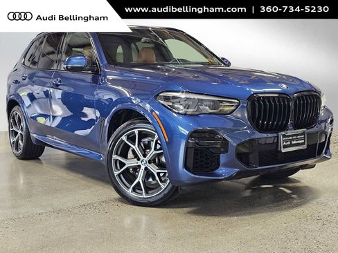 Used 2022 BMW X5 xDrive40i w/ M Sport Package AWD/4WD image 1