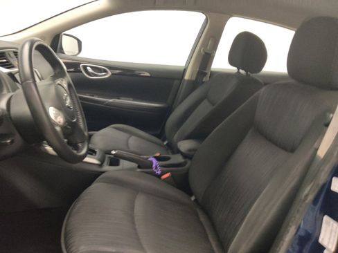 Used 2019 Nissan Sentra SV FWD image 17