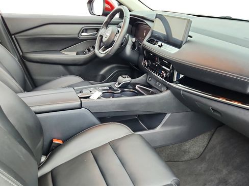 Used 2024 Nissan Rogue SL w/ SL Premium Package image 19