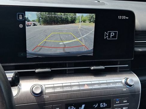 Used 2024 Hyundai Kona SEL AWD/4WD image 18