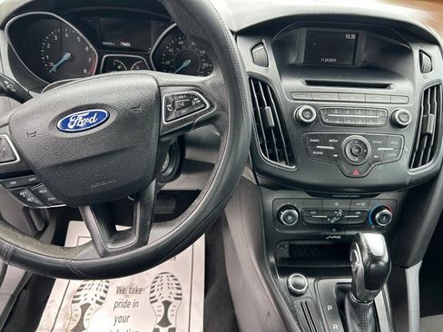 Used 2016 Ford Focus SE image 14