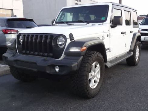 Used 2022 Jeep Wrangler Unlimited Sport AWD/4WD image 1