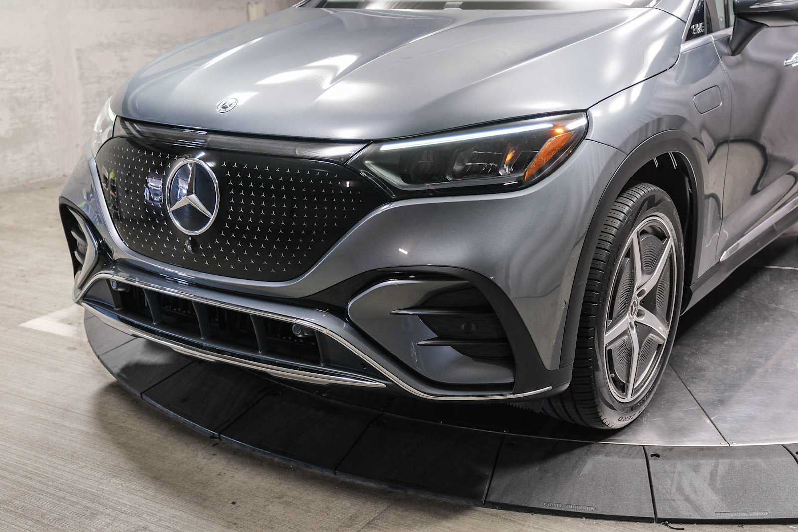Certified 2023 Mercedes-Benz EQE 350+ SUV image 12