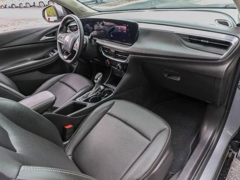 Used 2024 Buick Encore GX Sport Touring w/ Advanced Technology Package FWD image 21