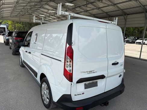 Used 2020 Ford Transit Connect XLT image 4