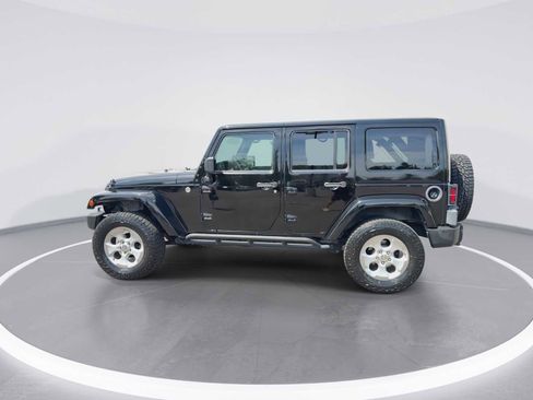Used 2015 Jeep Wrangler Unlimited Sahara AWD/4WD image 5