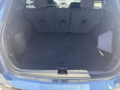 Used 2024 Chevrolet Equinox LT FWD image 20