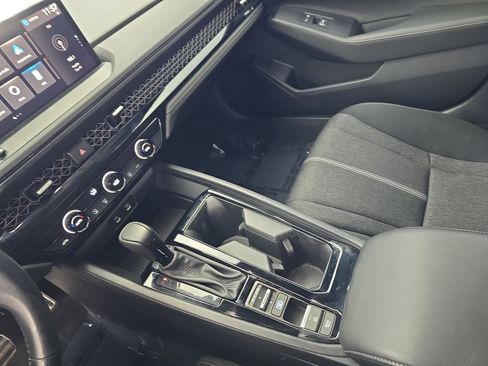 Used 2024 Honda Accord Sport image 22