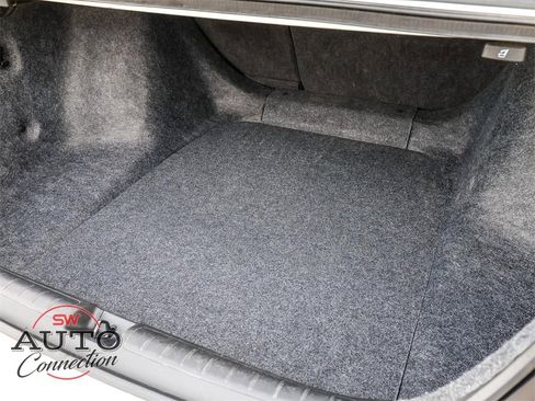 Used 2021 Honda Accord Sport image 12