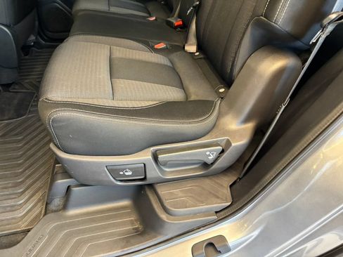 Used 2023 Subaru Ascent Premium w/ Convenience Package AWD/4WD image 27