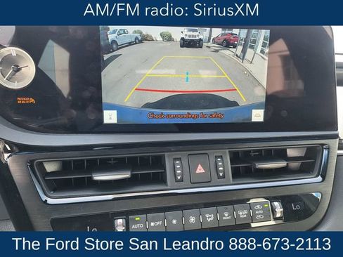 Used 2025 Lexus ES 300h w/ Premium Package FWD image 23