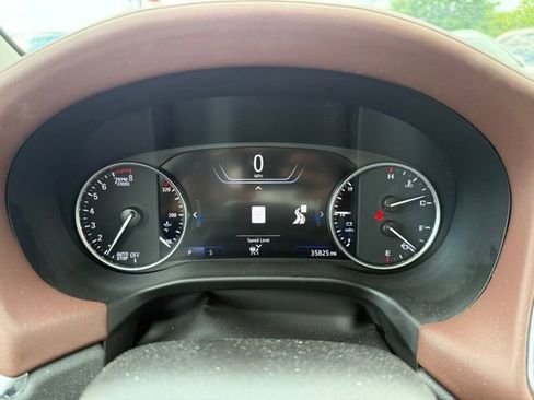 Used 2021 Buick Enclave Avenir w/ Avenir Technology Package image 36