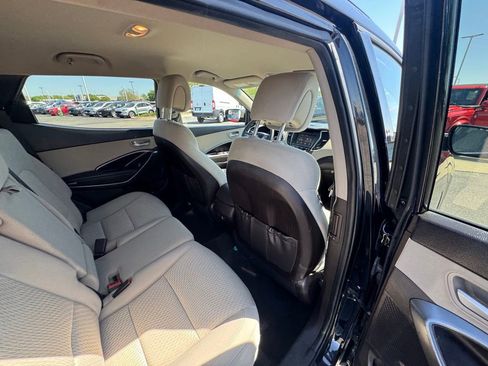 Used 2017 Hyundai Santa Fe Sport AWD/4WD image 17