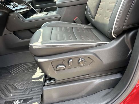 New 2025 GMC Sierra 2500 AT4X w/ AT4X AEV Edition image 15