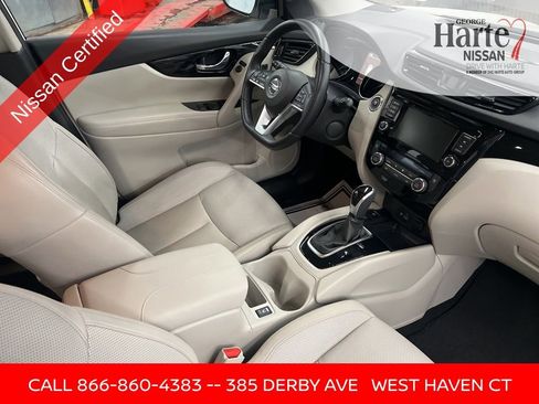 Certified 2022 Nissan Rogue Sport SL w/ Premium Package image 44