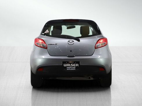 Used 2012 MAZDA MAZDA2 Touring image 4