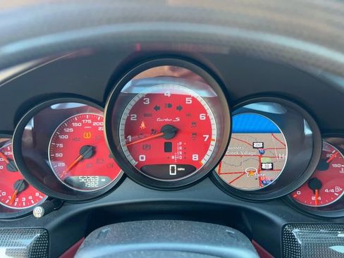 Used 2014 Porsche 911 Turbo S image 15