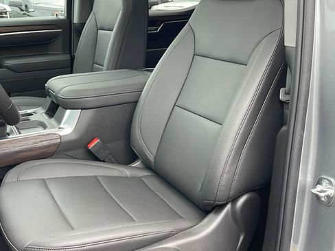 New 2026 GMC Sierra 1500 SLT w/ SLT Premium Plus Package image 11