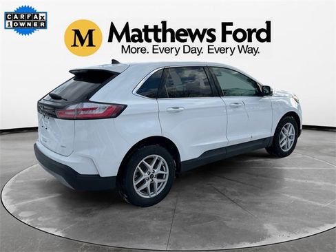 Used 2024 Ford Edge SEL image 5