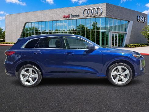 Used 2025 Audi Q5 Premium Plus AWD/4WD image 7