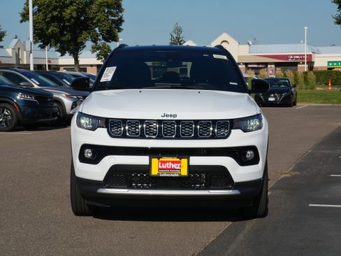 New 2026 Jeep Compass Limited w/ Sun, Sound & Navigation Group AWD/4WD image 23