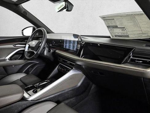 New 2025 Audi Q5 Premium Plus image 23