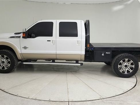 Used 2012 Ford F350 Lariat w/ Chrome Pkg image 2