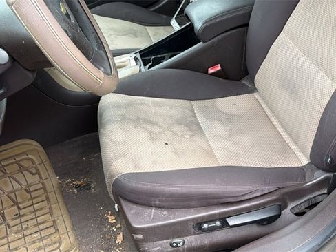 Used 2012 Chevrolet Malibu LT w/ Power Convenience Package image 10