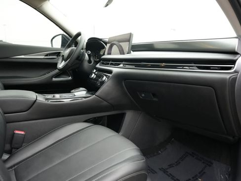 Certified 2026 INFINITI QX60 Luxe w/ Cargo Package FWD image 22