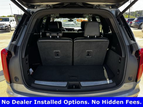 Used 2023 Cadillac XT6 Premium Luxury FWD image 22