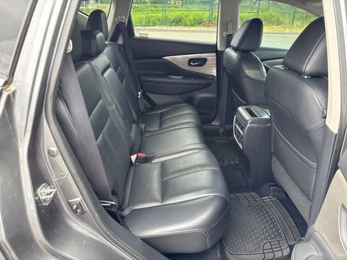 Used 2017 Nissan Murano Platinum w/ Platinum Technology Package AWD/4WD image 12