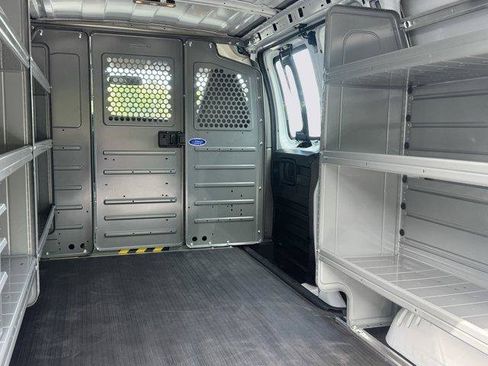 New 2025 GMC Savana 2500 w/ Driver Convenience Package image 4