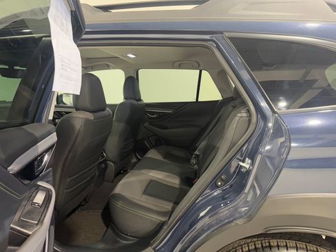 Used 2025 Subaru Outback Onyx Edition AWD/4WD image 20