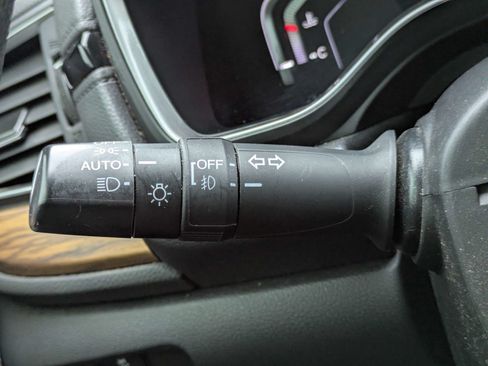 Used 2021 Honda CR-V EX image 19