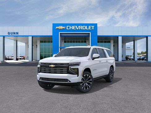 New 2026 Chevrolet Suburban High Country AWD/4WD image 8