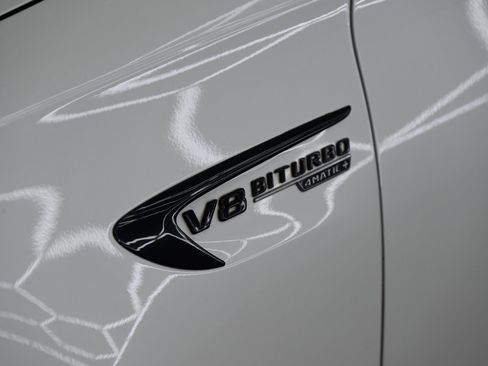 Used 2019 Mercedes-Benz E 63 AMG S image 11