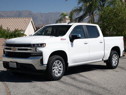 Used 2021 Chevrolet Silverado 1500 LT image 8