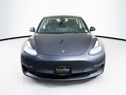 Used 2023 Tesla Model 3 Standard Range RWD image 2